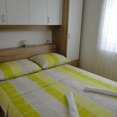Zagi Apartment Seline